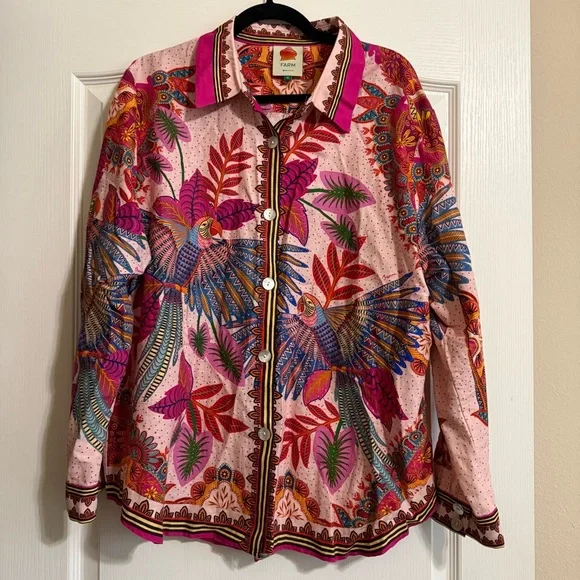 FARM Rio pink linen button up and shorts set (2 pieces) in Macaw Scarf XL - Picture 3 of 13